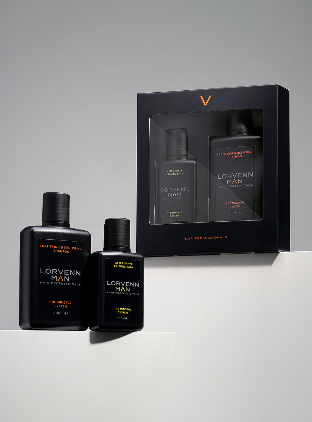 подаръчен-комплект-за-мъже-шампоан-и-балсам-за-след-бръснене-shampoo-after-shave-calming-balm