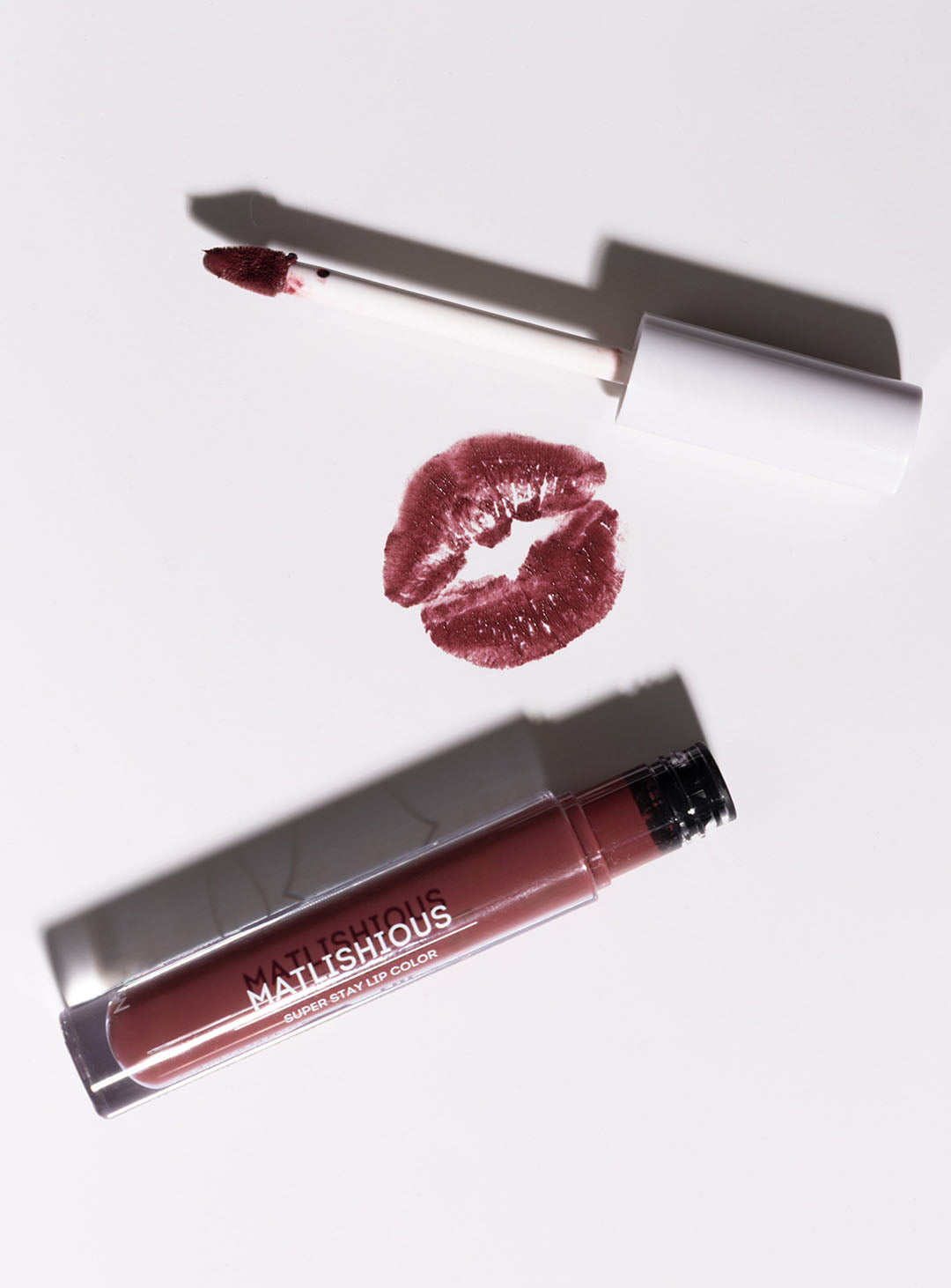 Течно матово червило Matlishious Super Stay Lip Color