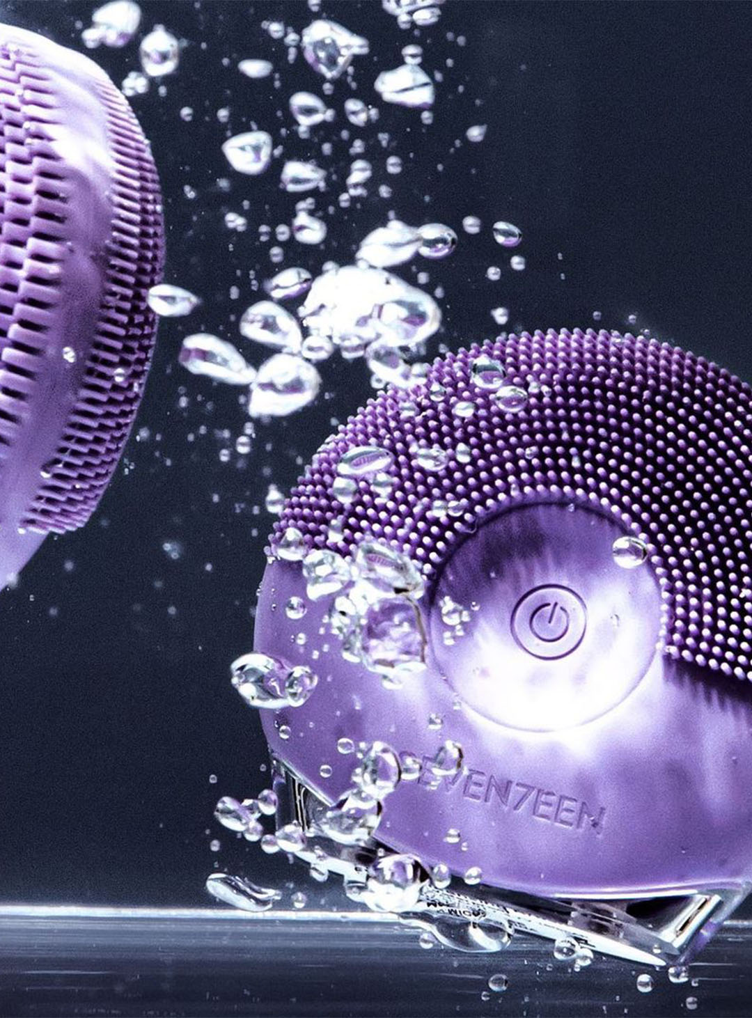elekricheskata-gaba-za-pochistvane-na-litse-sonic-to-glow-facial-brush
