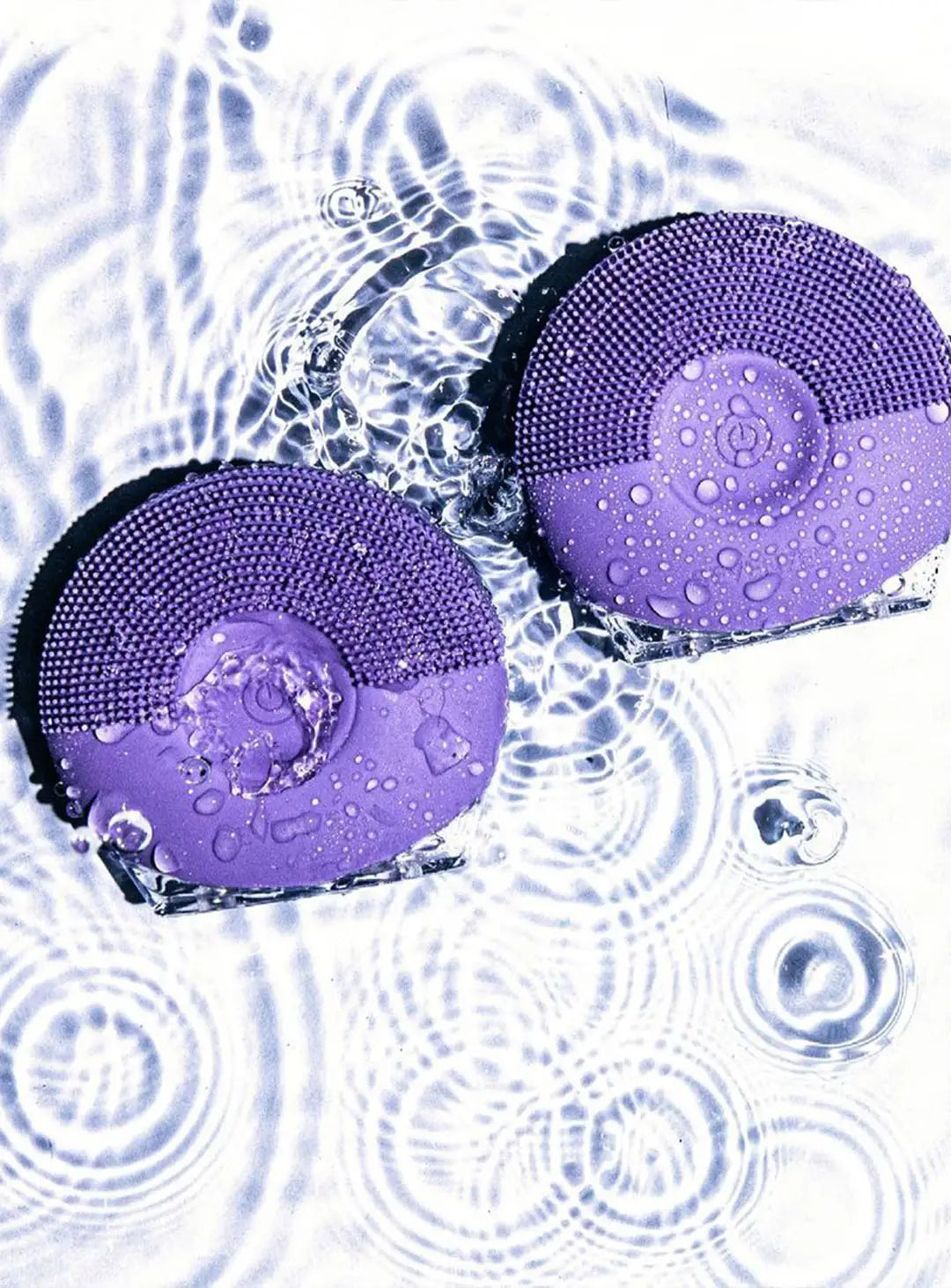 elekricheskata-gaba-za-pochistvane-na-litse-sonic-to-glow-facial-brush