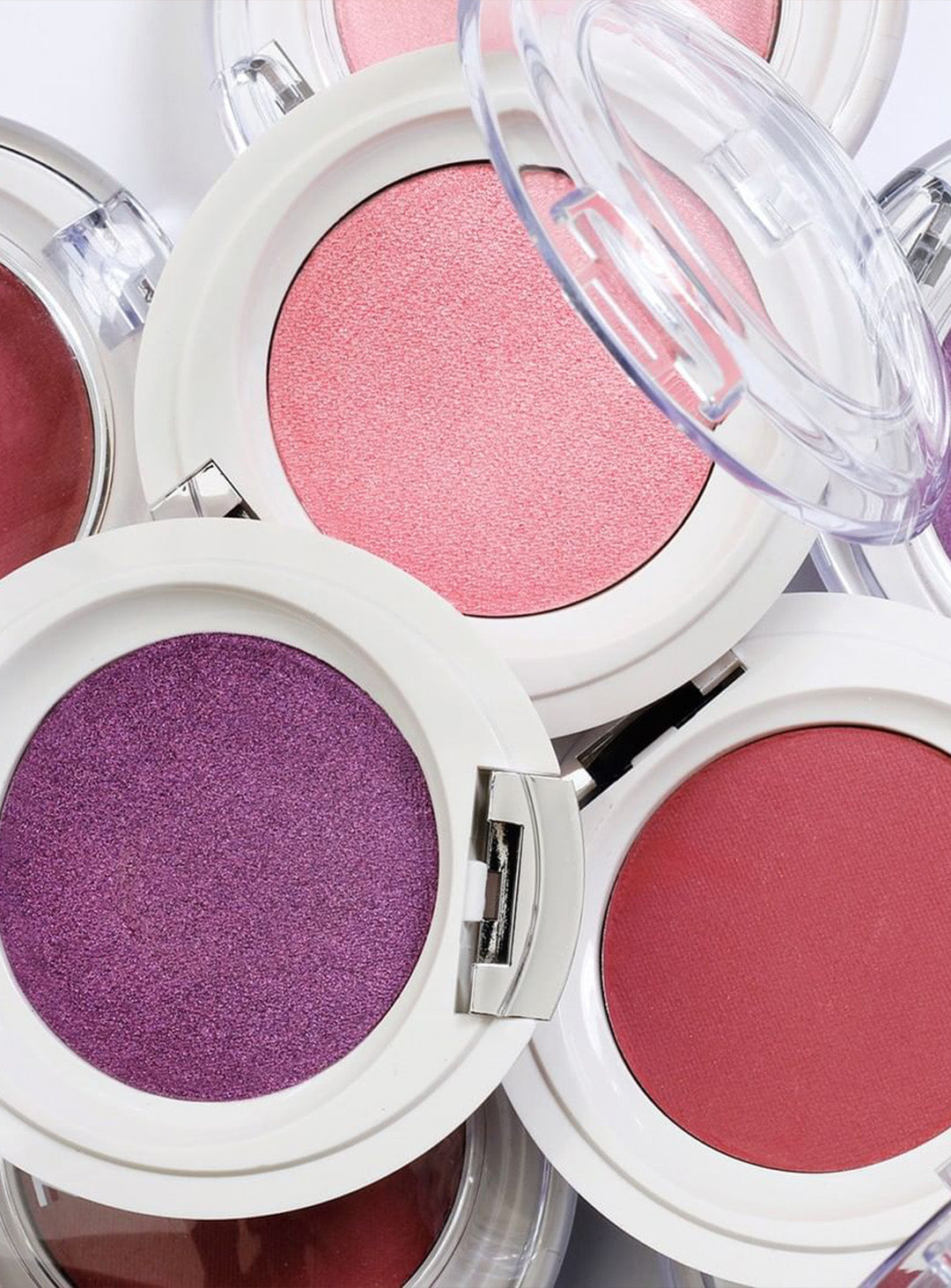 perleni-senki-za-ochi-silky-shadow-pearl-color
