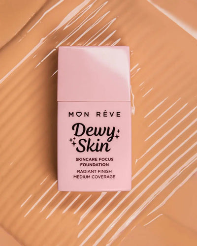 Озаряващ фон дьо тен Dewy Skin Foundation