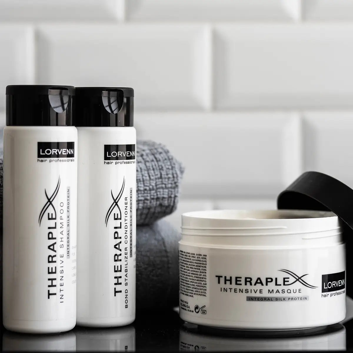 shampoan-za-intenzivna-grizha-na-kosata-theraplex