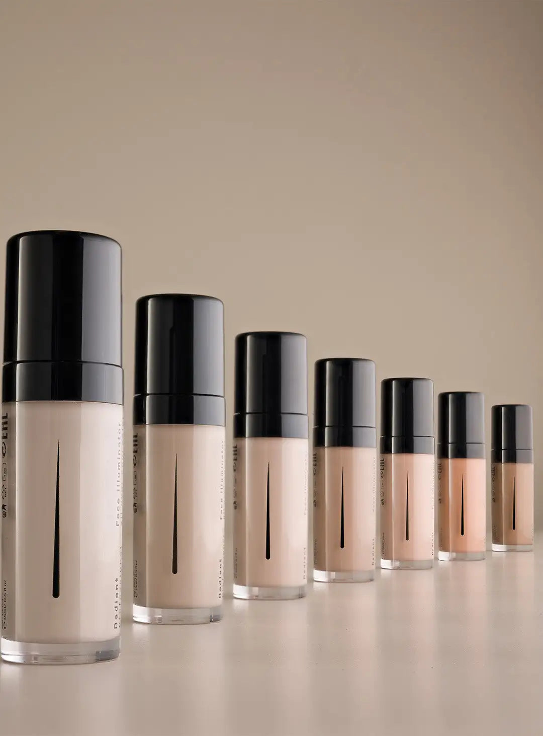 ozaryavasht-techen-korektor-s-hialuronova-kiselina-face-illuminator-all-over