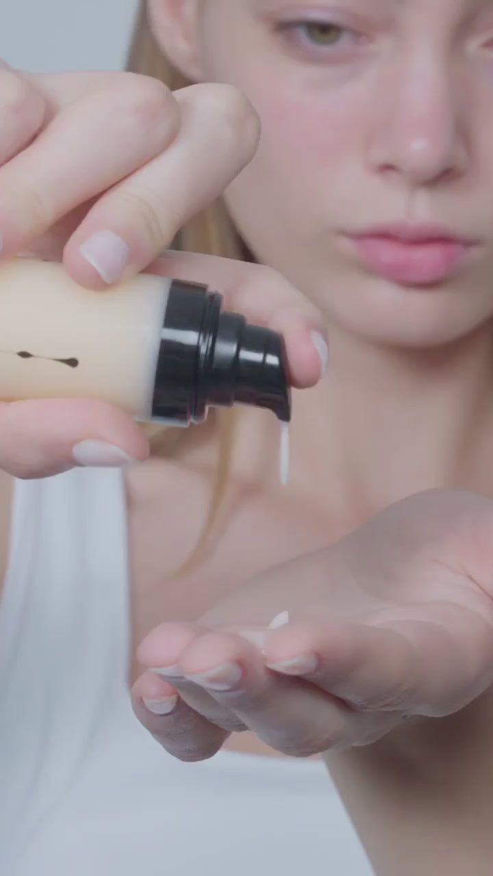 Зареждане на видео Балансиращ крем за лице T-Zone Balance Cream