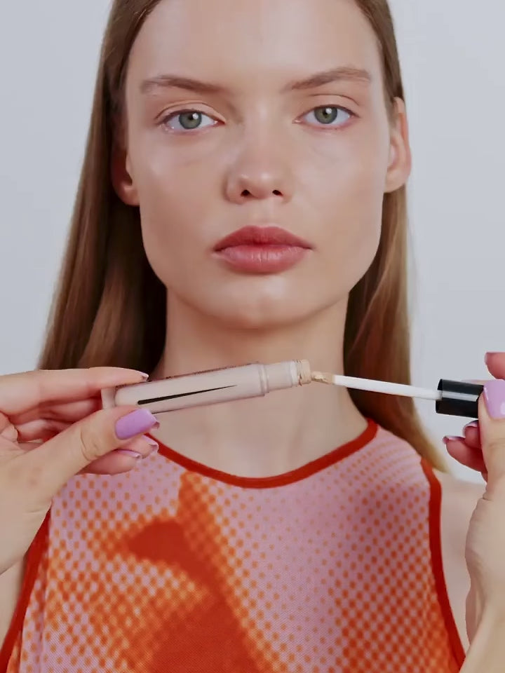 Зареждане на видео Професионален коректор силно покритие Natural Fix Extra Coverage Liquid Concealer