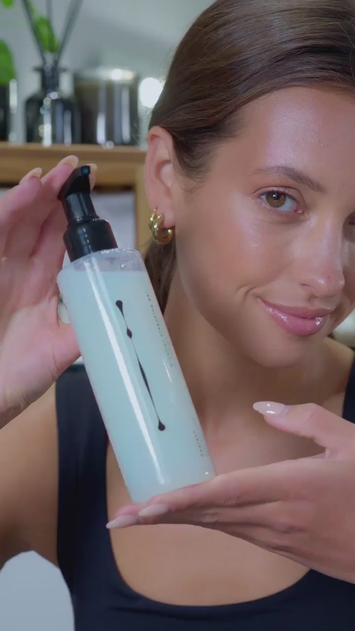 Зареждане на видео Мицеларен почистващ гел Micellar Cleansing Gel 200ml